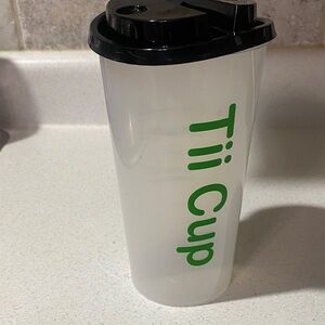 Tii Cup Shaker Bottle with Black Lid